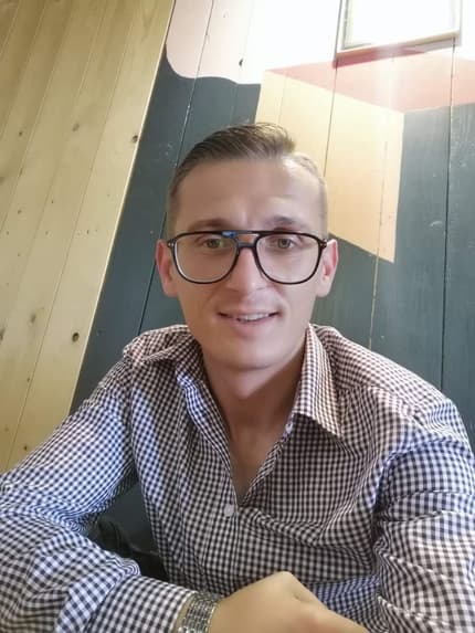 2023-05-17T15:07:04.628Z-FB_IMG_1683983985469%20(2).jpg